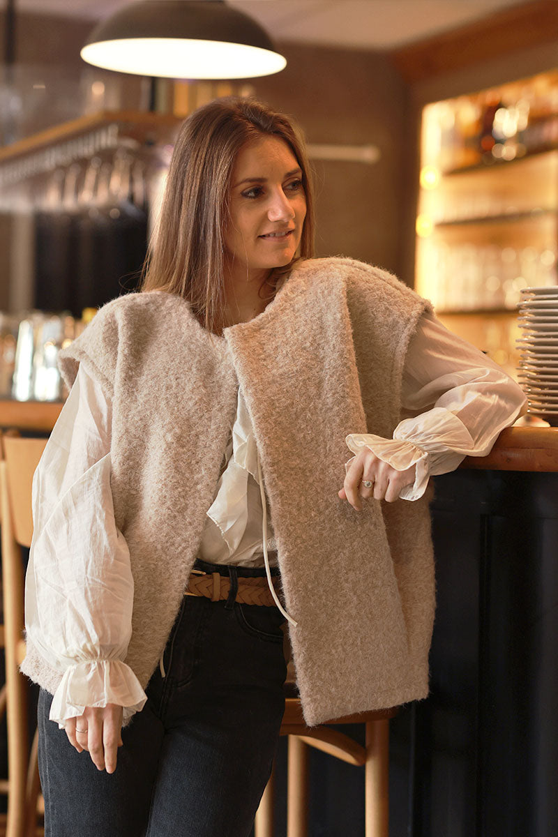 Beige Texture Knit Gilet