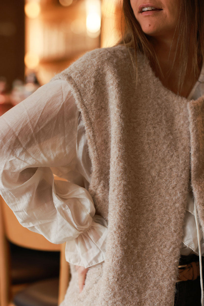 Beige Texture Knit Gilet