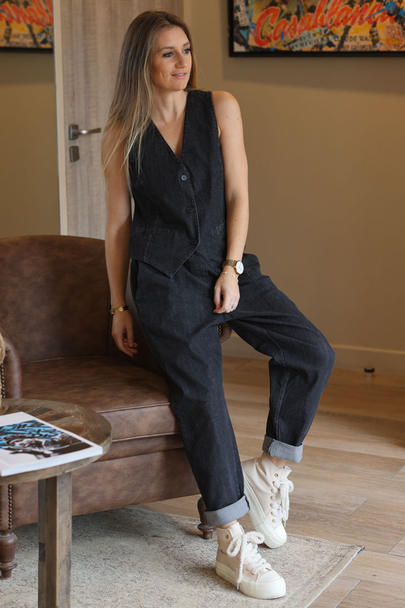 Veston de costume sans manches en jean noir délavé