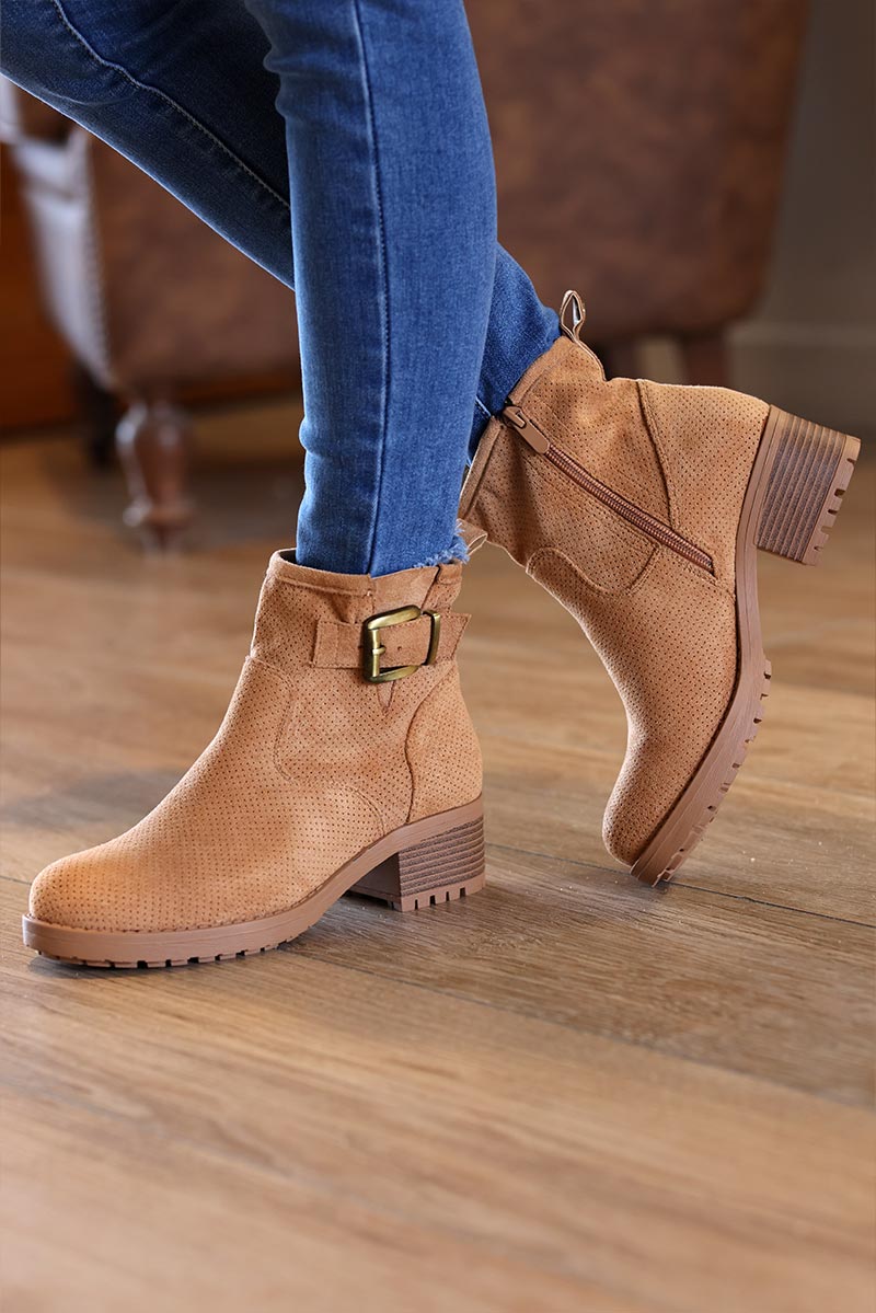 Chunky mid heel suedette chelsea boots in camel with buckle