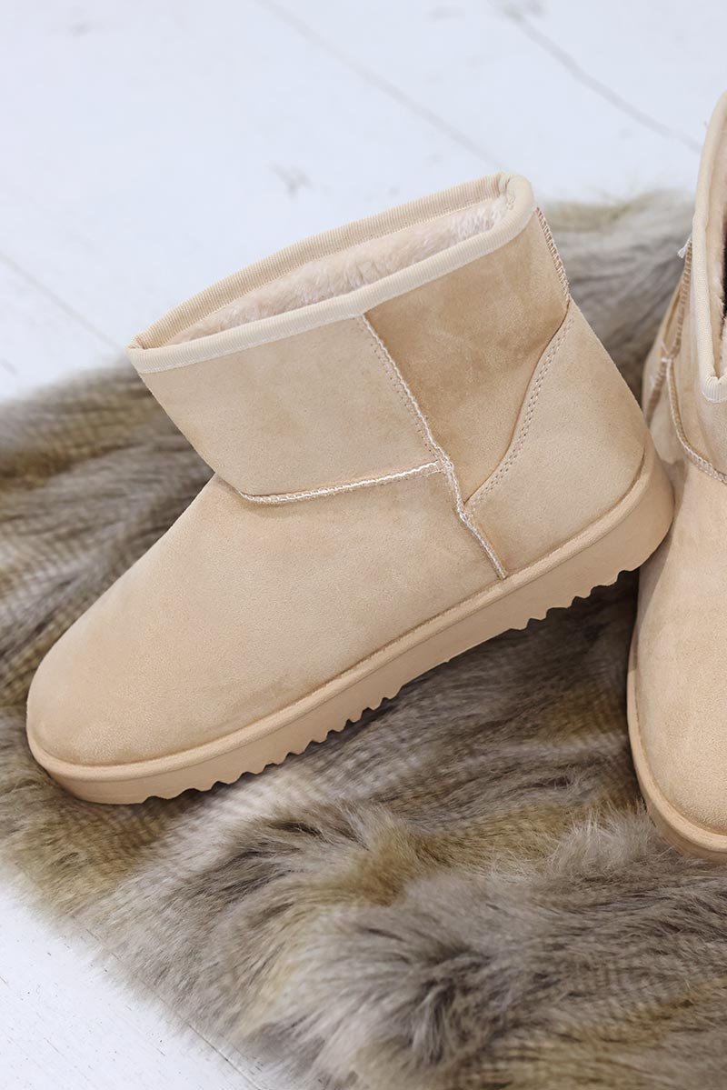 bottines-fourrée-moyenne-montantes-boots-beige-hiver-style-peau-chaussures-pour-femme-G087