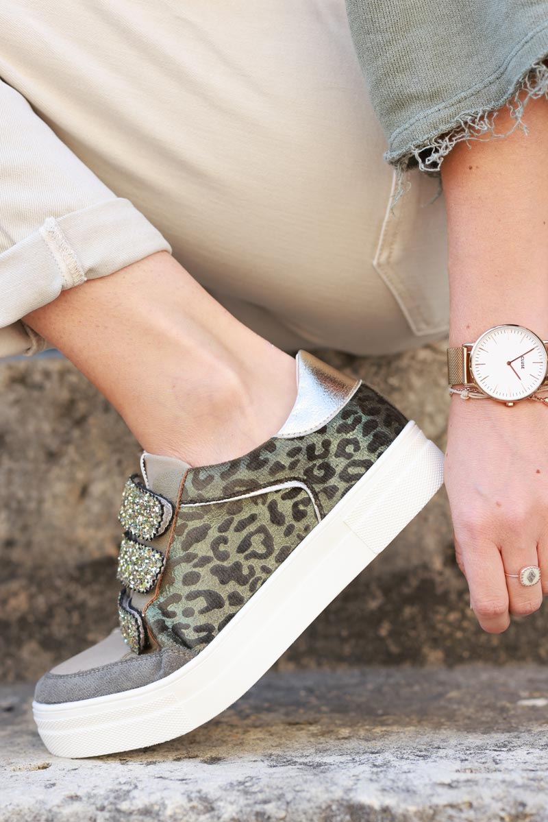 Khaki leo print style sneakers and velcro straps