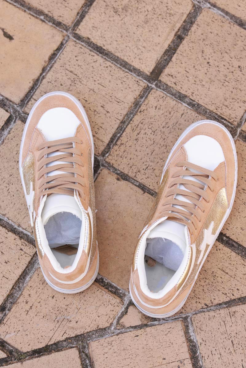 Hi sneakers in camel and gold with star detail