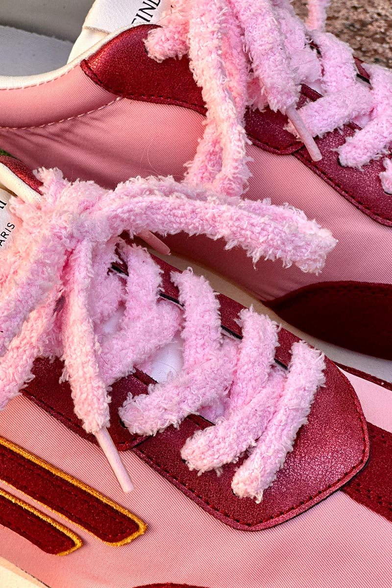 Baskets style running rose et aubergine avec lacets pilou pilou