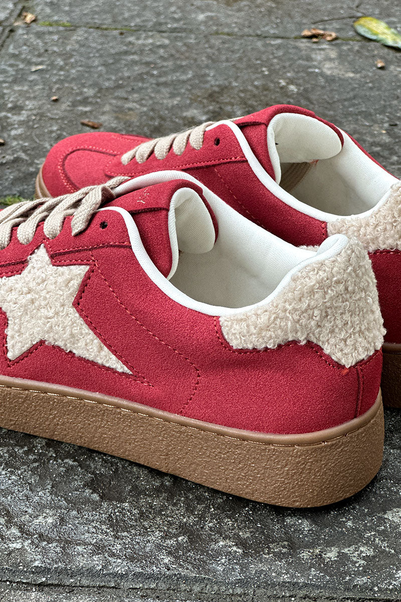 Red Sherpa Star Vintage Trainers