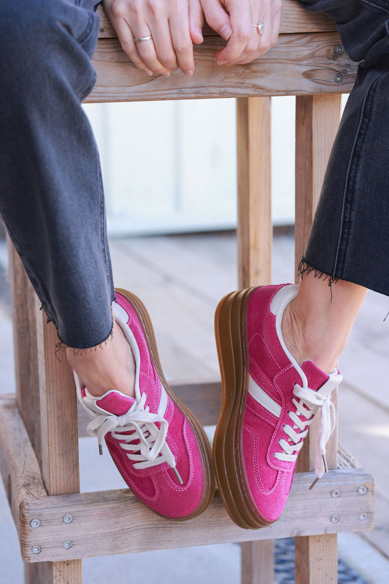 Baskets sneakers fuchsia à plateforme rayure beige