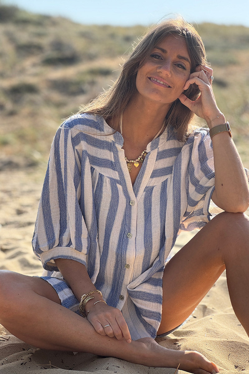 Blouse à boutons en coton rayures bleues manches courtes looses