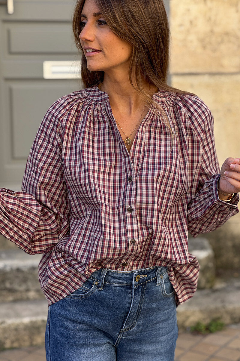 Blouse à carreaux aubergine en coton avec boutons