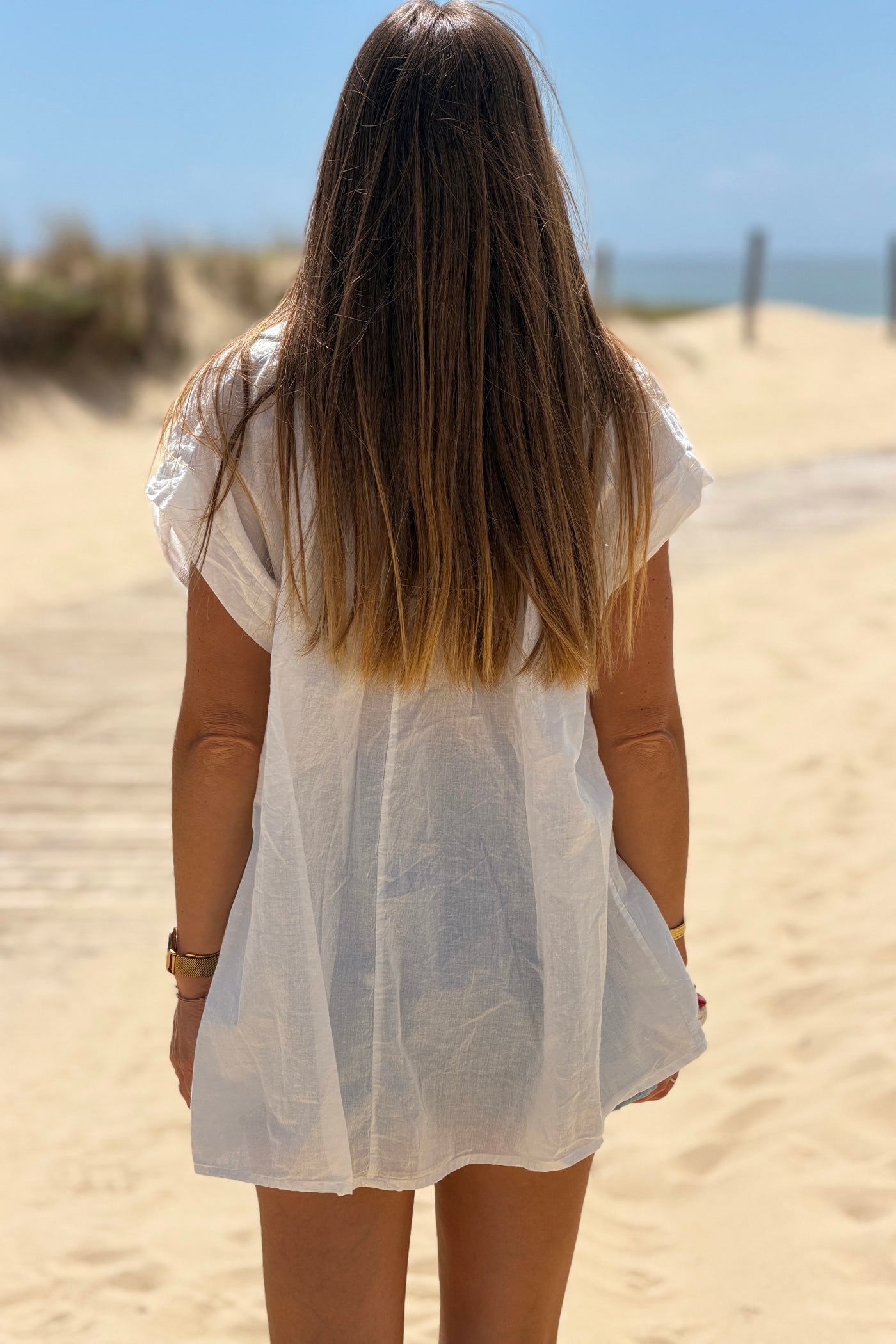 White Lightweight Woven Collared Blouse