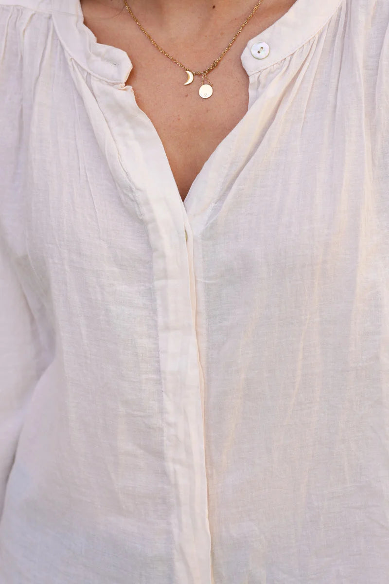 Blouse chemise écrue en coton manches chauve souris
