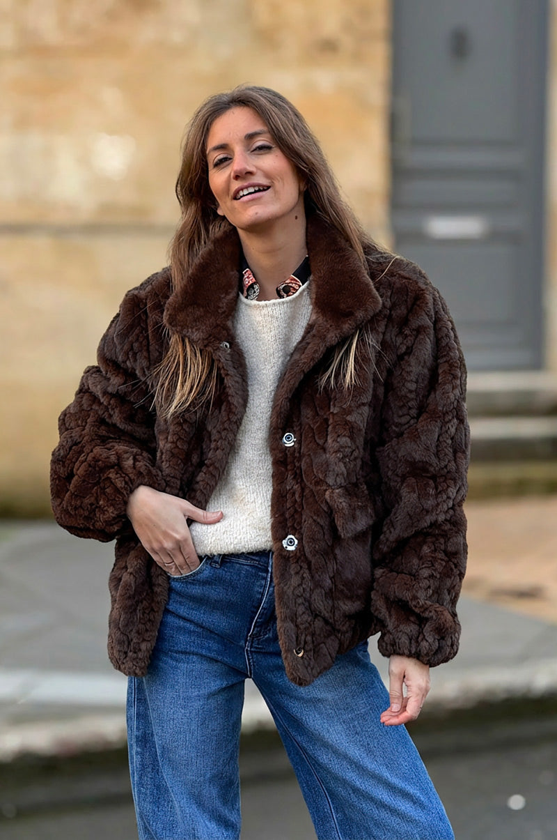 Blouson marron tout doux fausse fourrure torsadée avec boutons