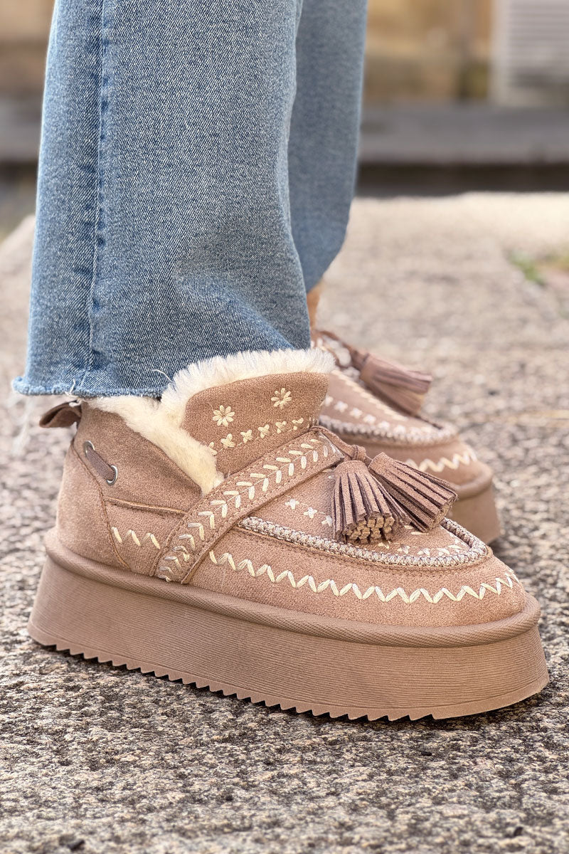 Beige Chunky Heel Embroidered Moccasins