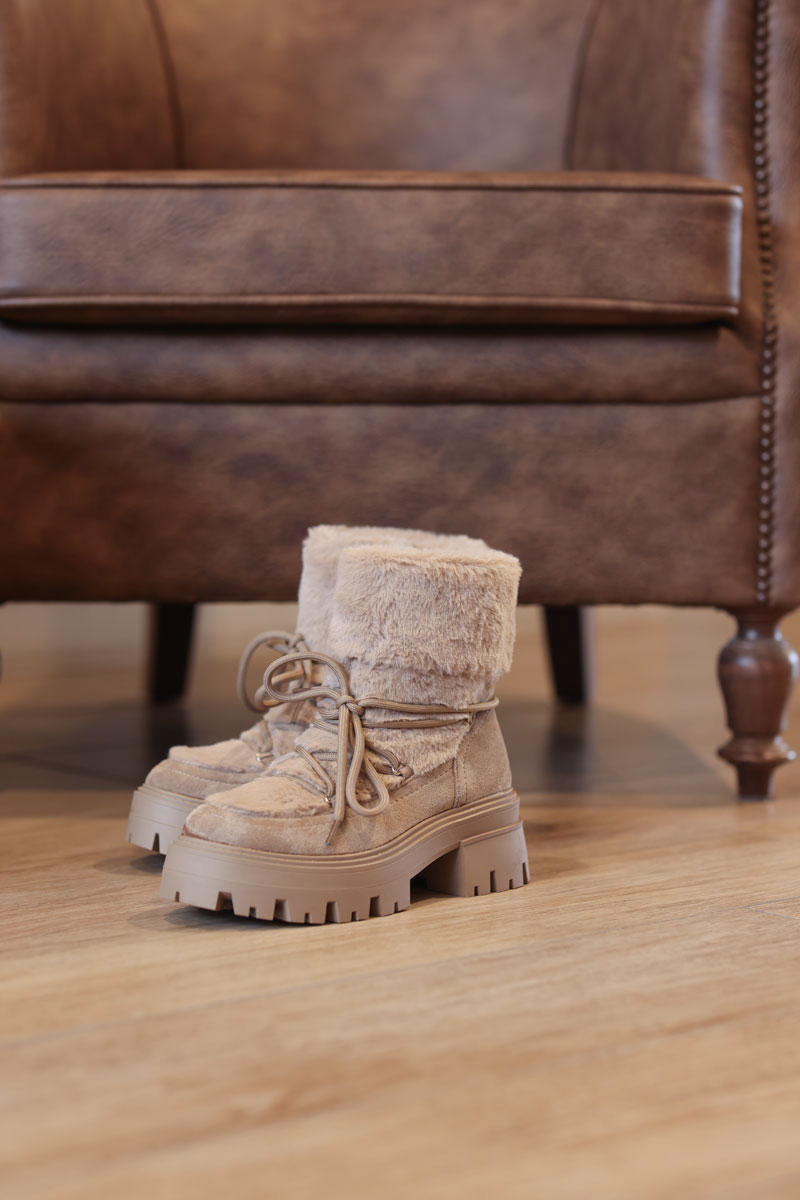 Faux fur and suedette snow boots in taupe with lug sole