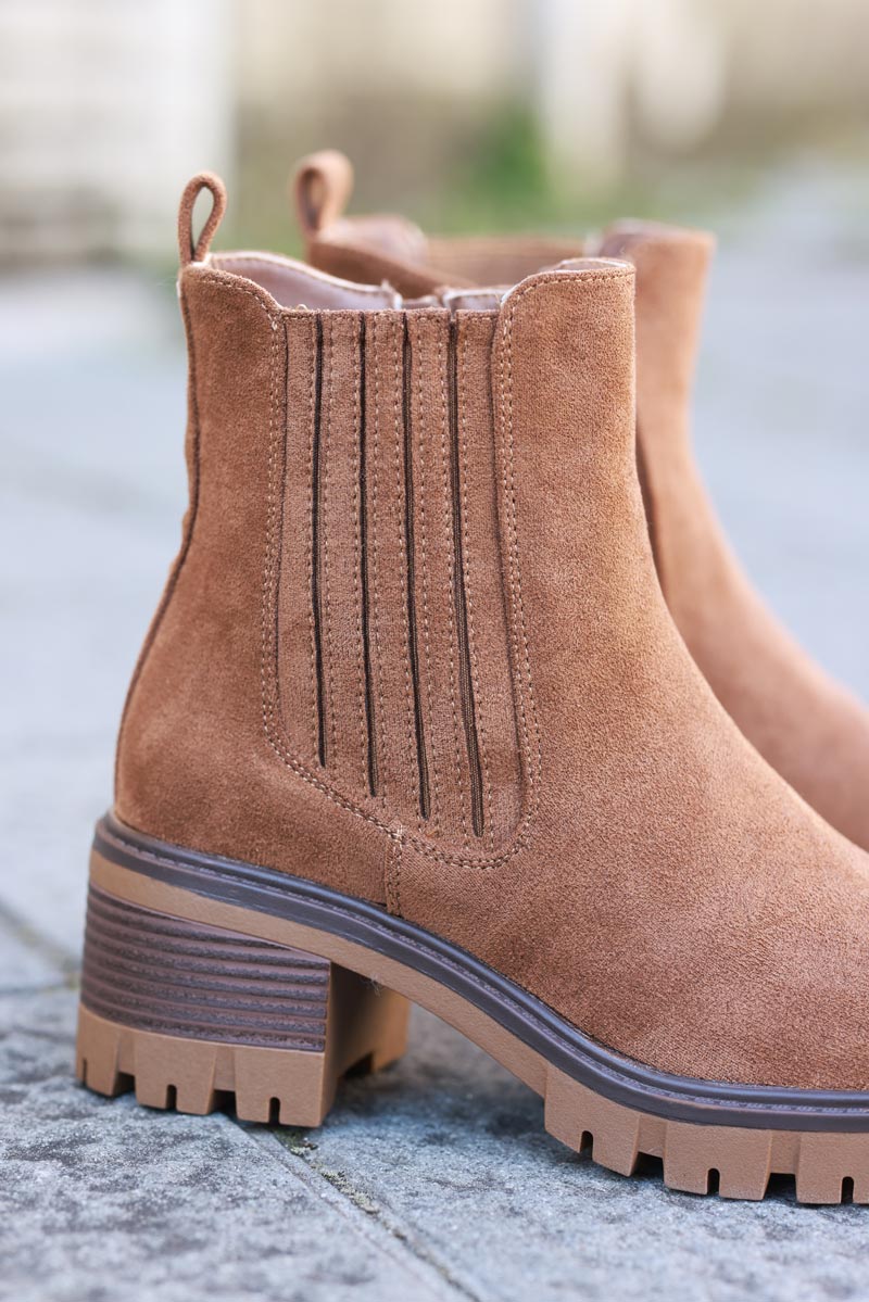 Chunky mid heel suedette chelsea boots in camel