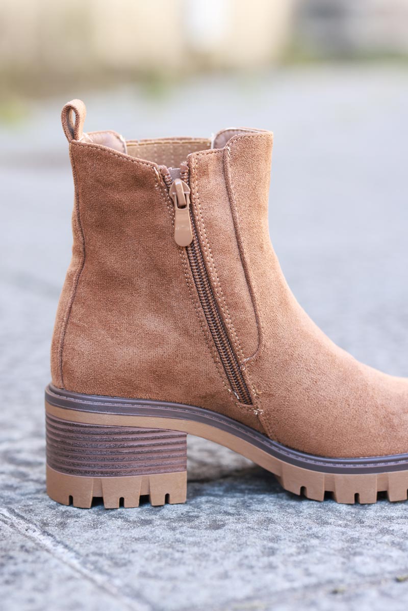 Chunky mid heel suedette chelsea boots in camel