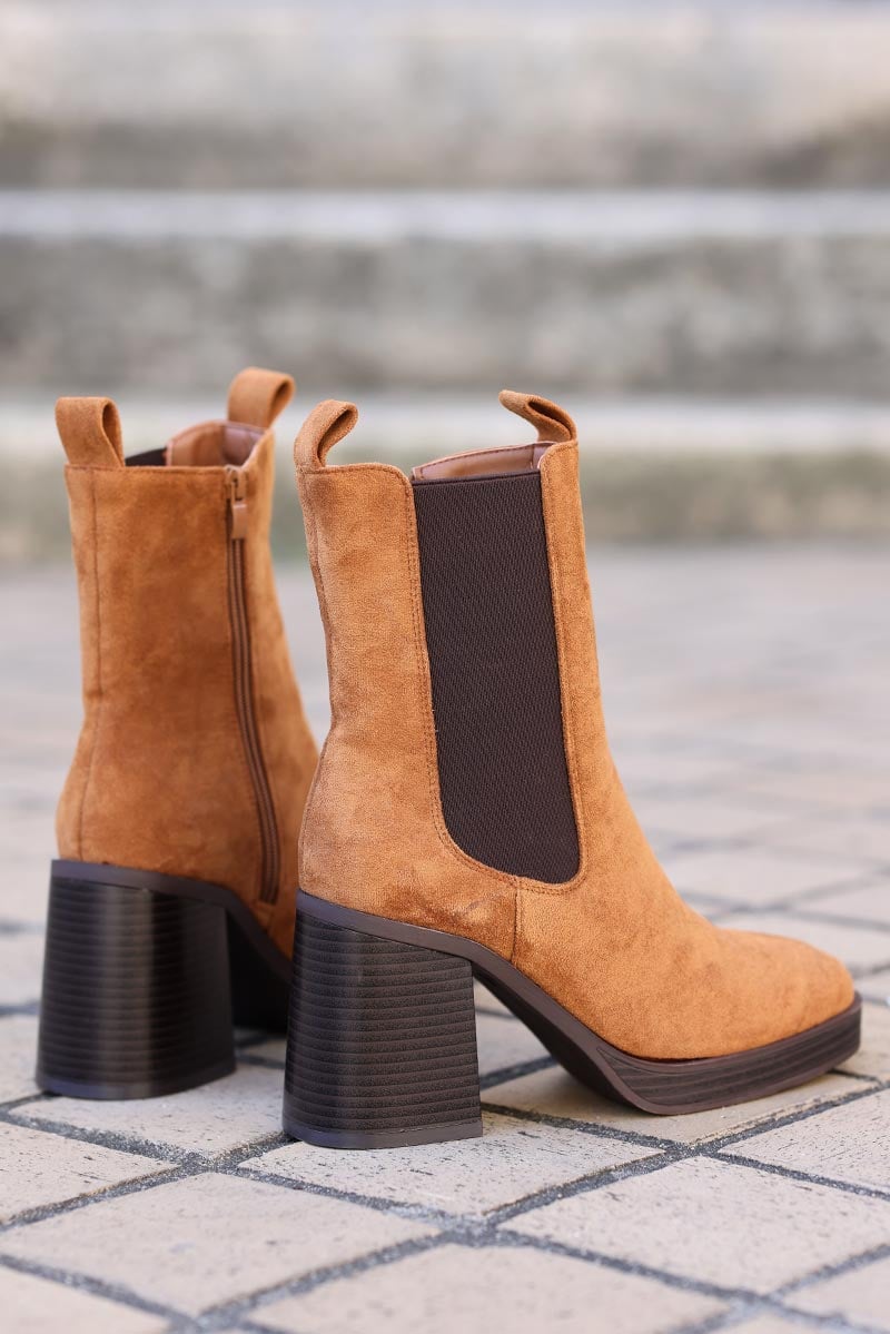 Botas chelsea online tacon