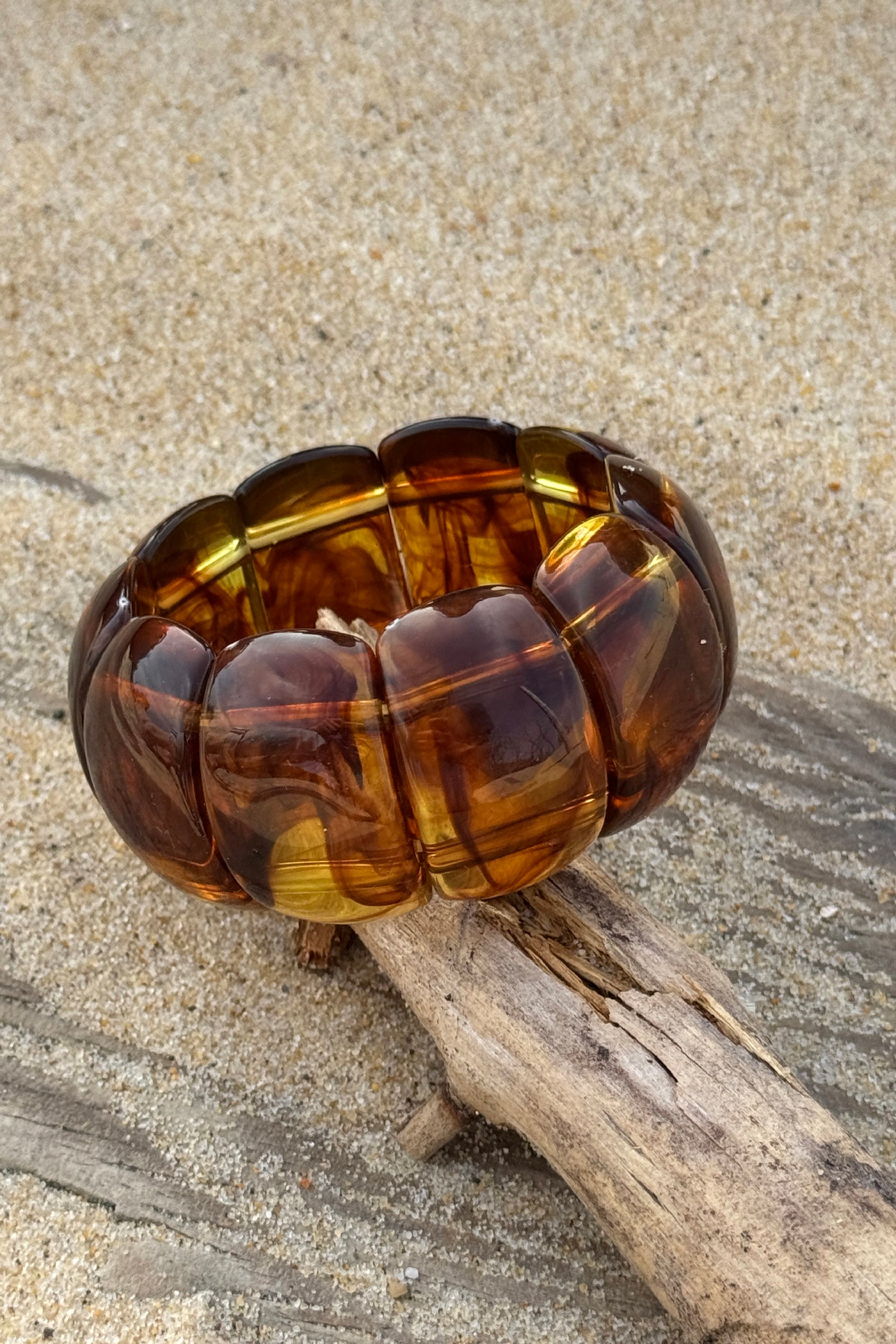 Bracelet élastique en résine écaille marron effet jonc