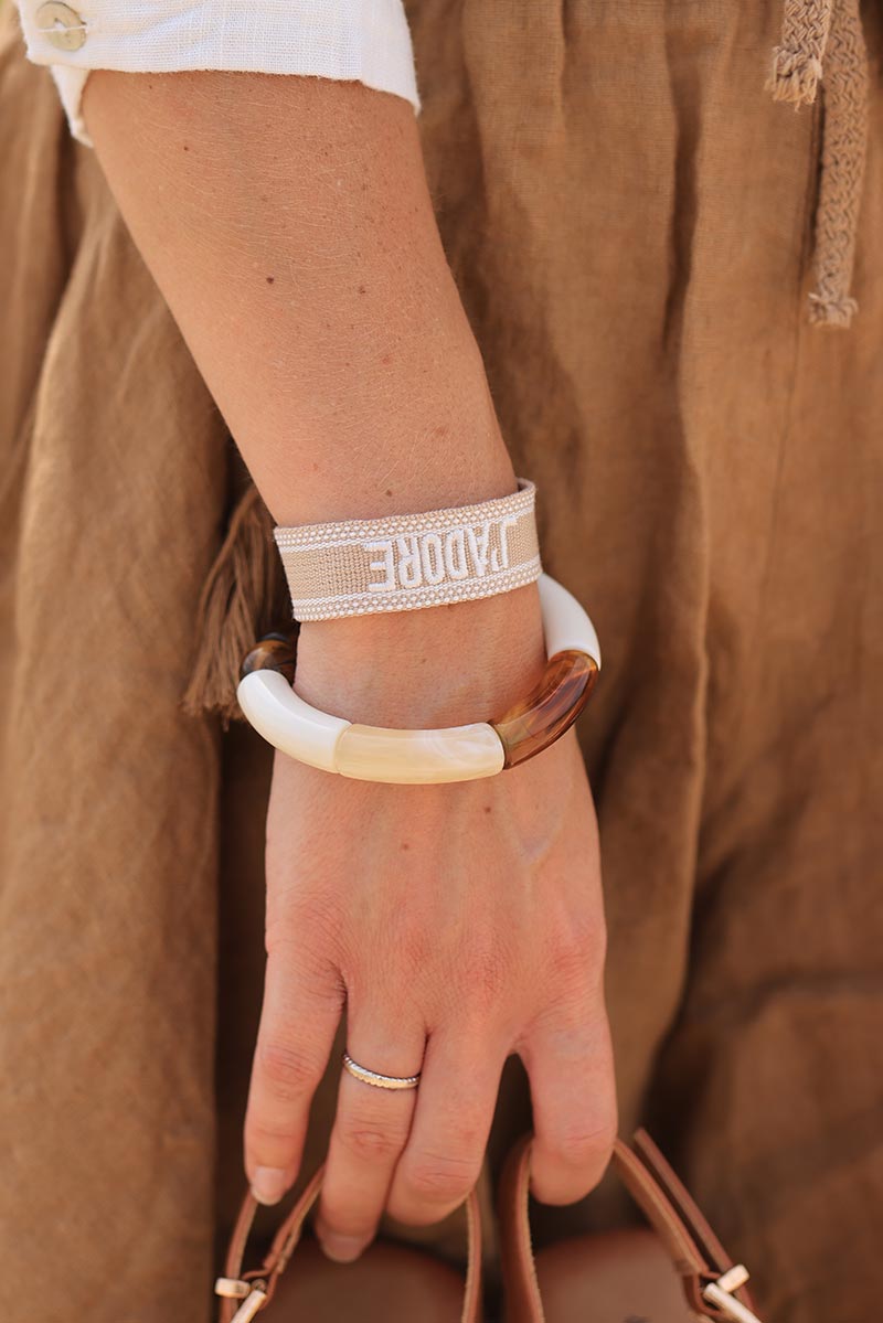 Bracelet elastique style jonc en acetate beige et ecaille et pierre semi precieuse oeil de tigre