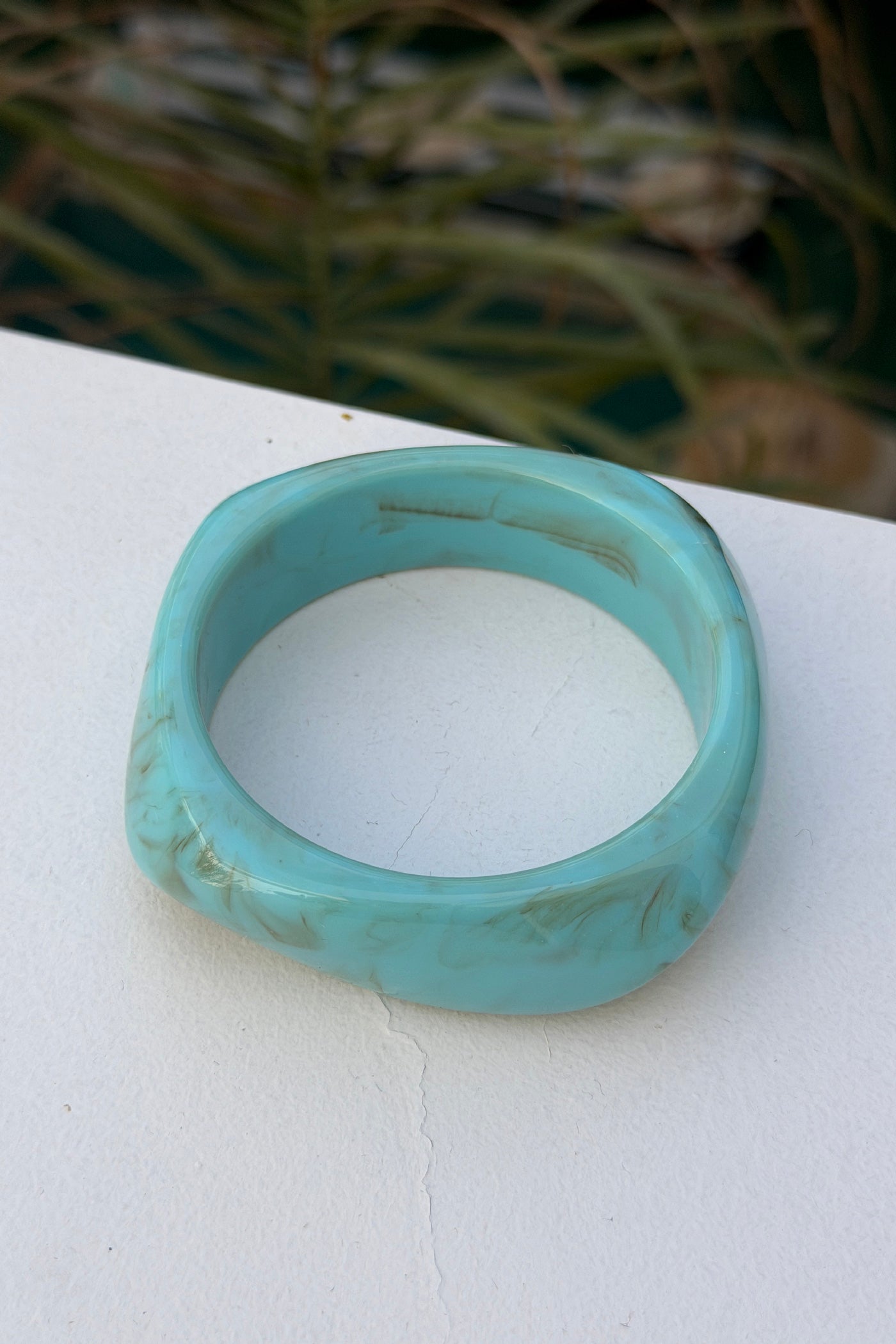 Bracelet jonc en résine marbré turquoise