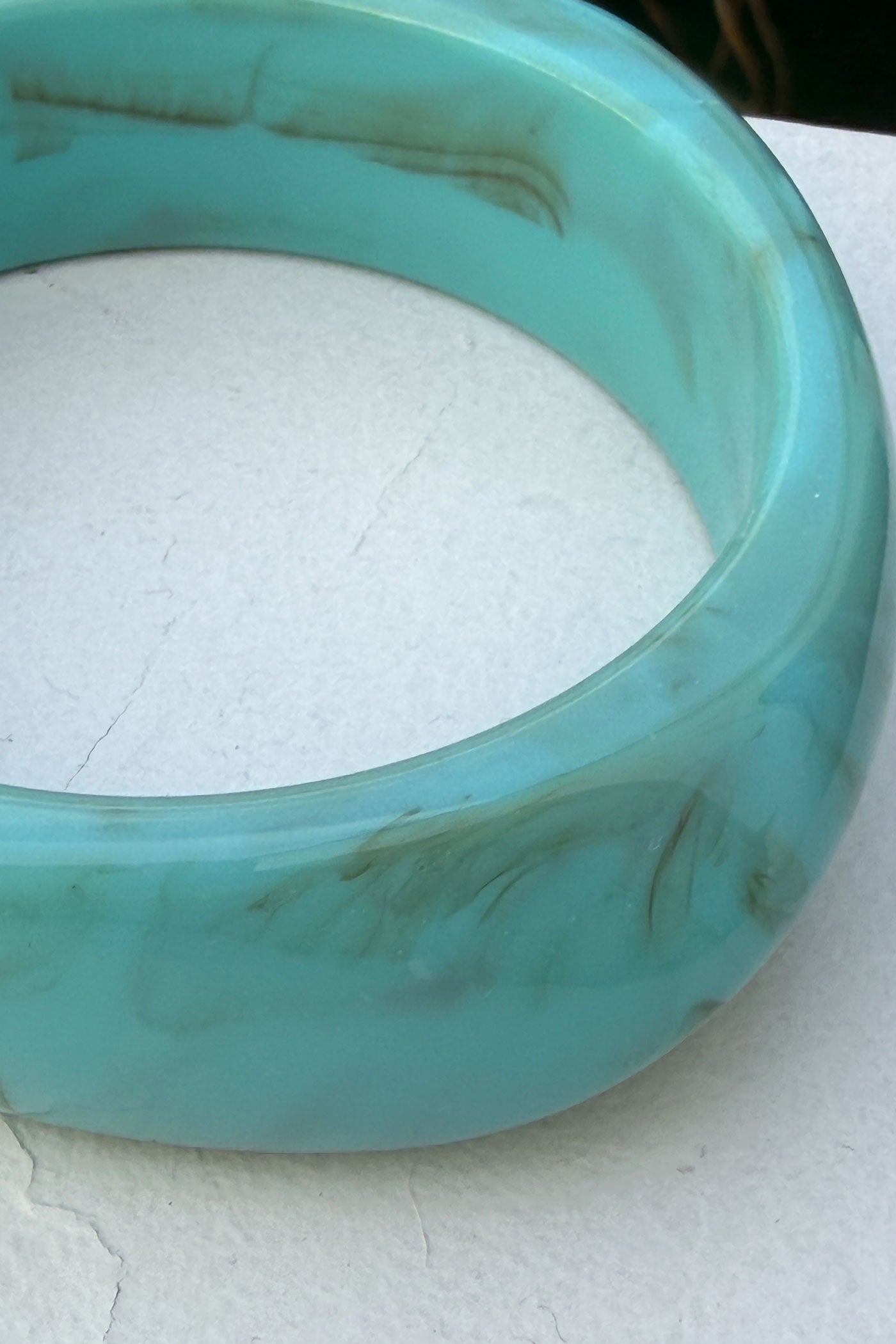 Bracelet jonc en résine marbré turquoise