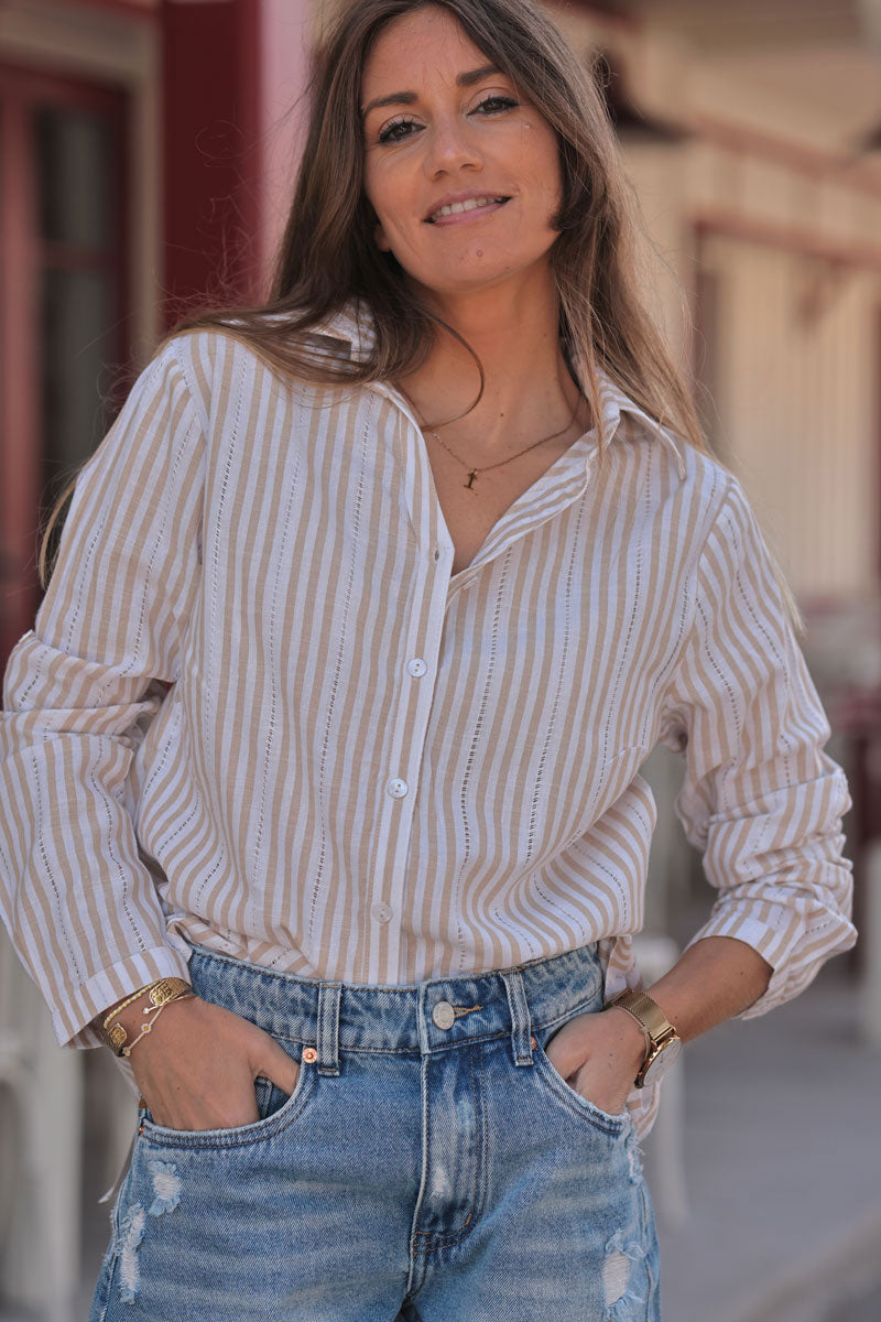 Chemise blanche à rayures beige détails ajourés