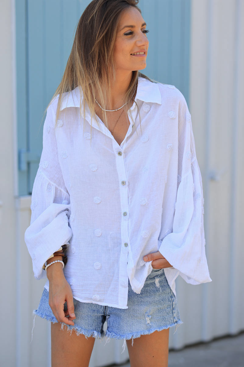 White floaty shirt with silver dots in boucle