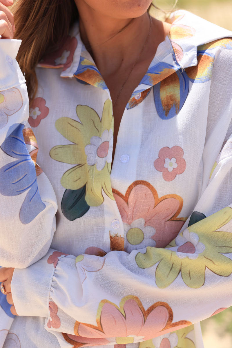 Chemise blanche fleurs colorées pastel