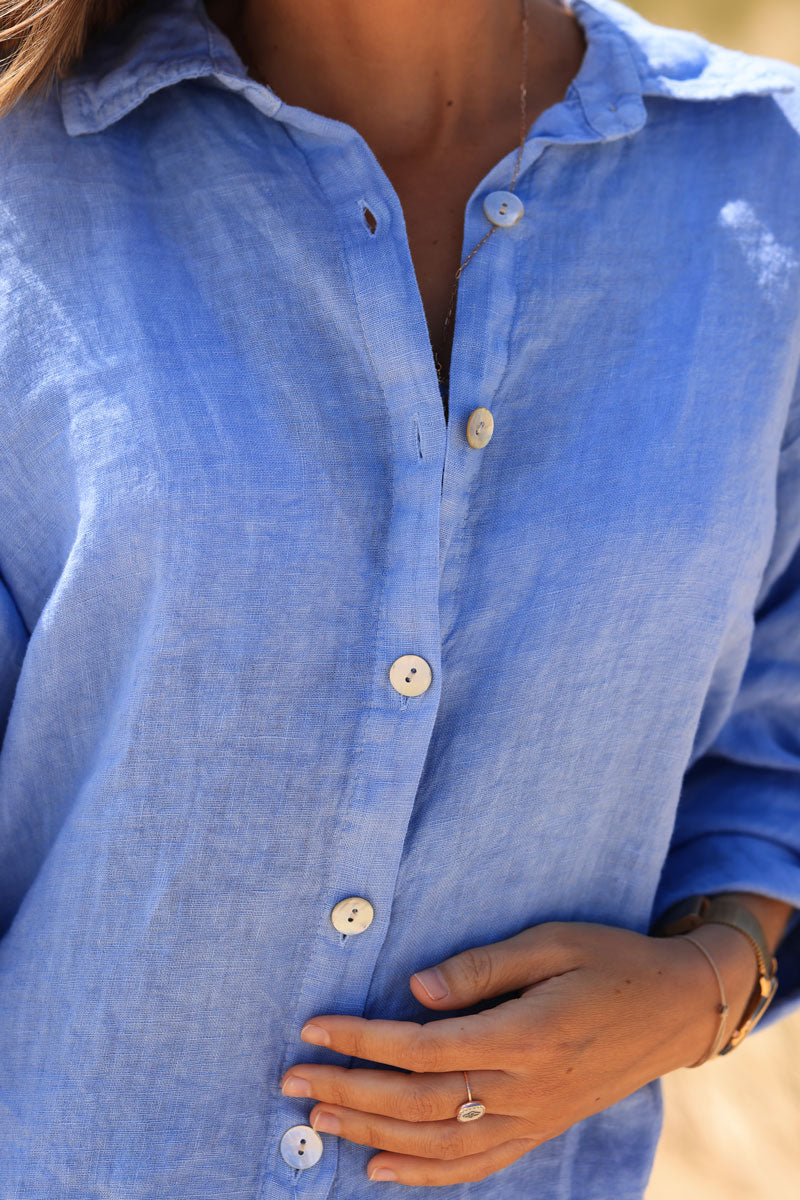 Chemise bleu ciel en lin boutons nacrés
