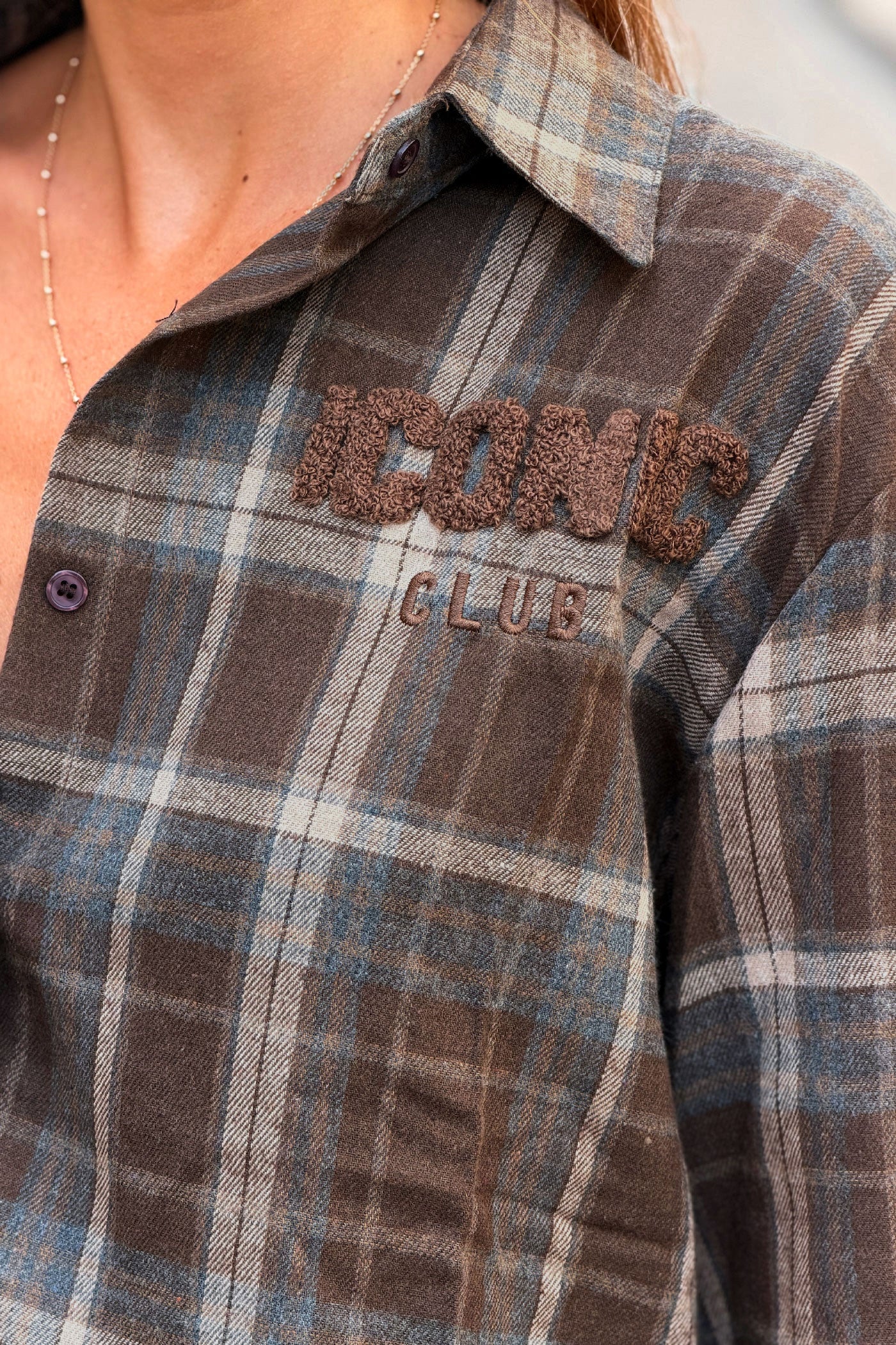 Chemise en flannelle à carreaux marron broderie iconic club