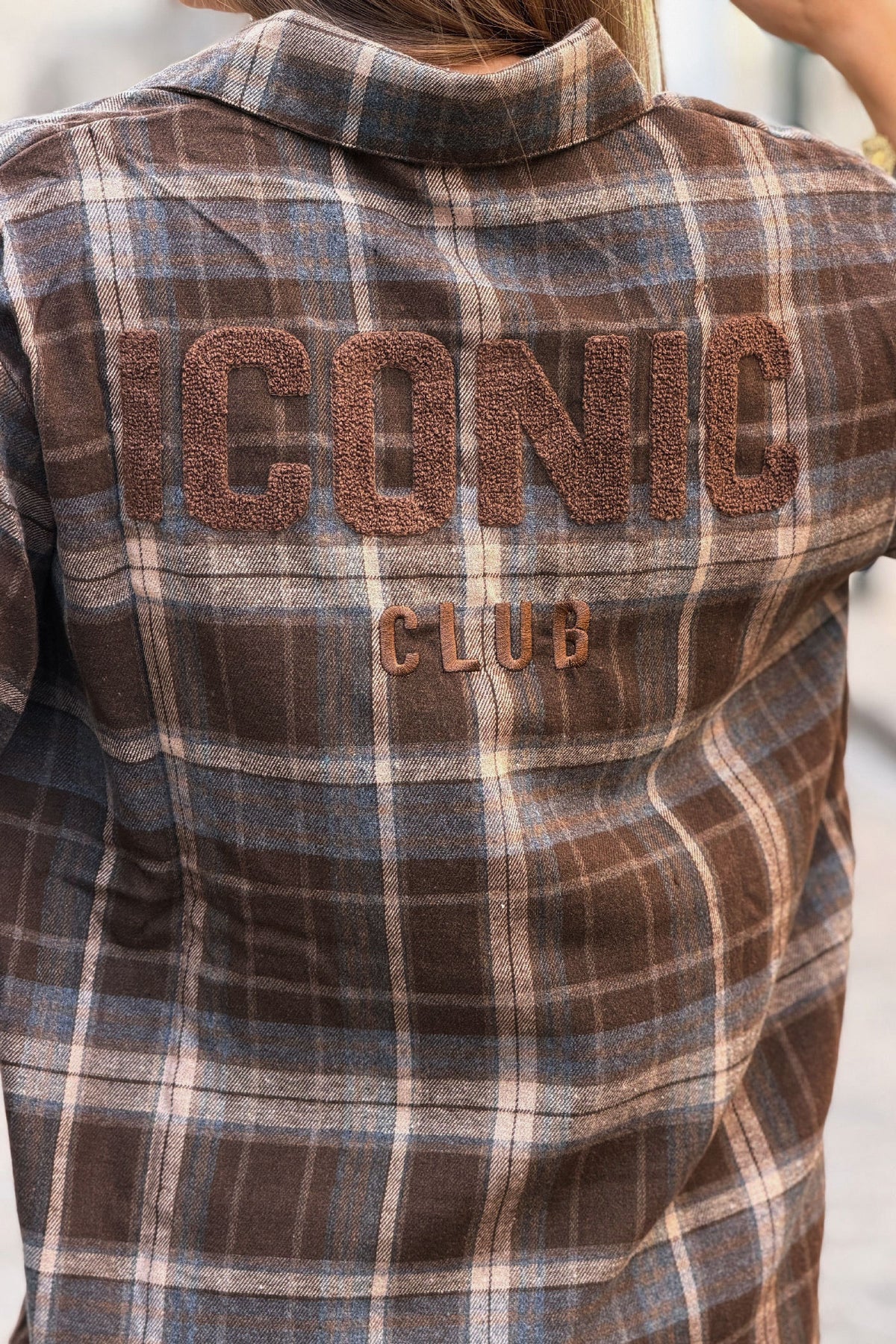 Chemise en flannelle à carreaux marron broderie iconic club