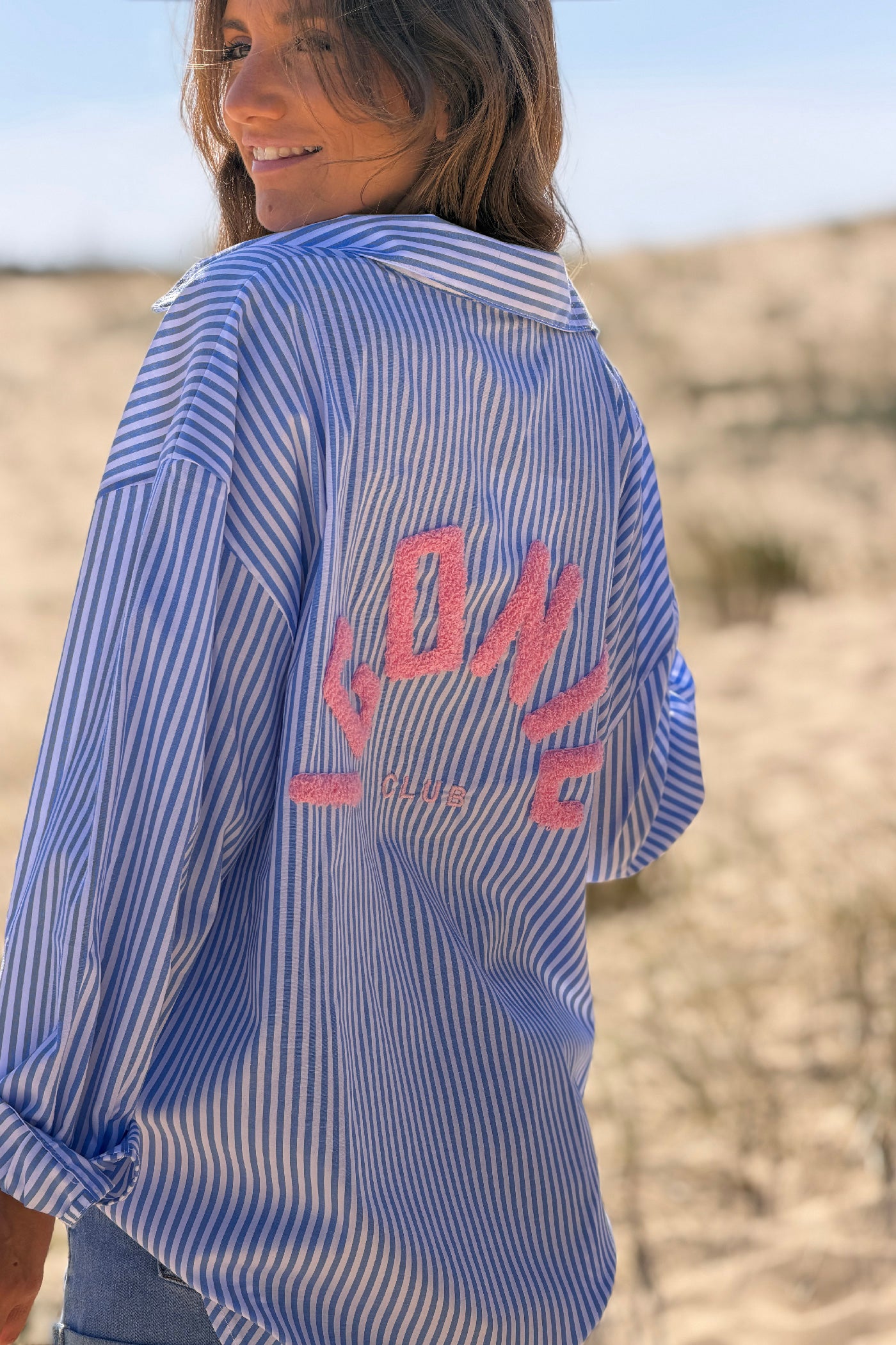 Chemise large à rayures bleues broderie Iconic club