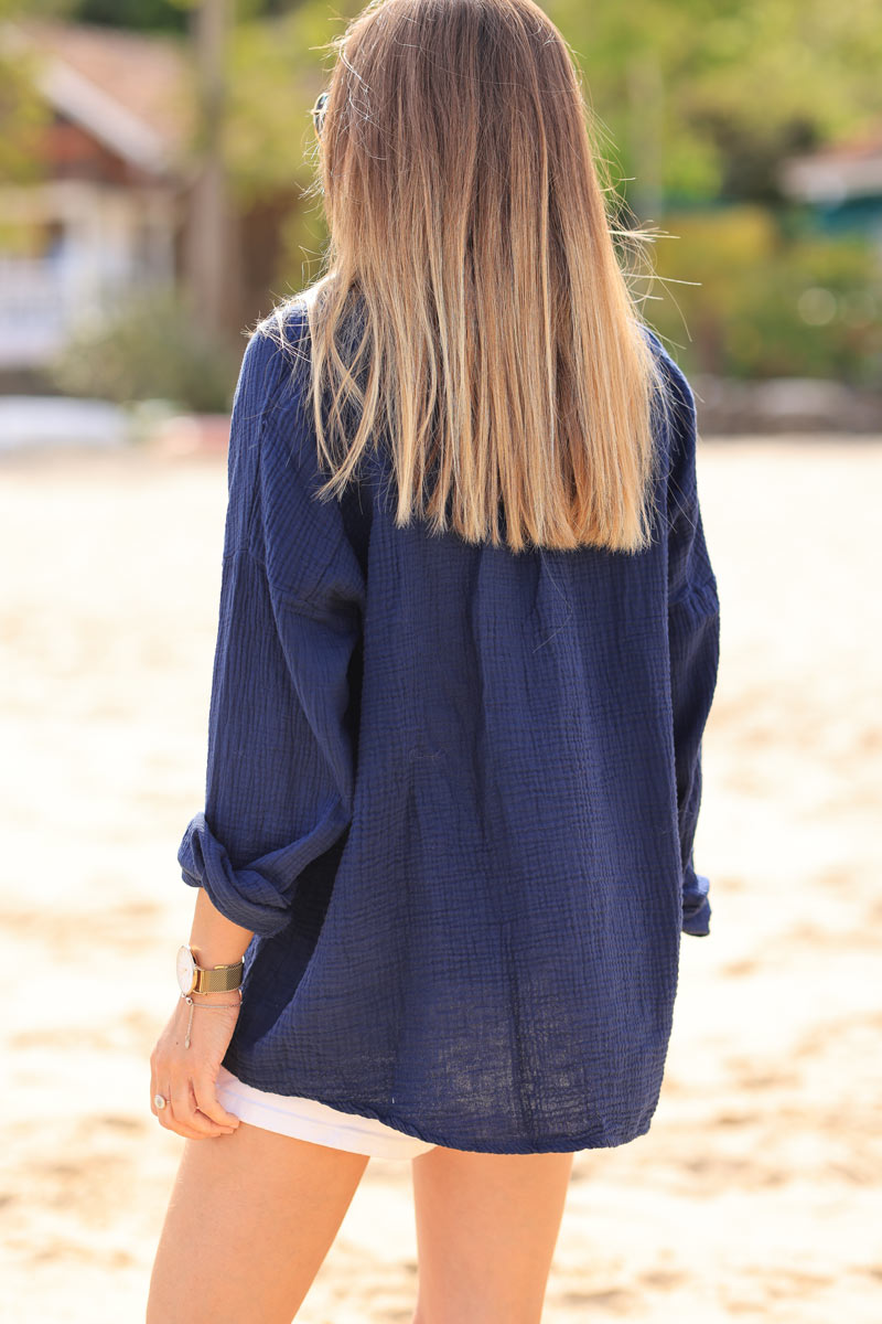 Relaxed fit blouse in navy blue crinkle cotton gauze