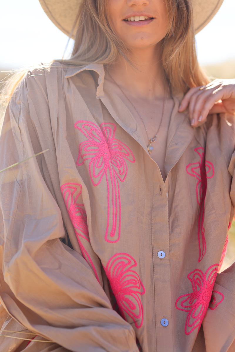 Camel oversized shirt with fuchsia palm tree embroidery