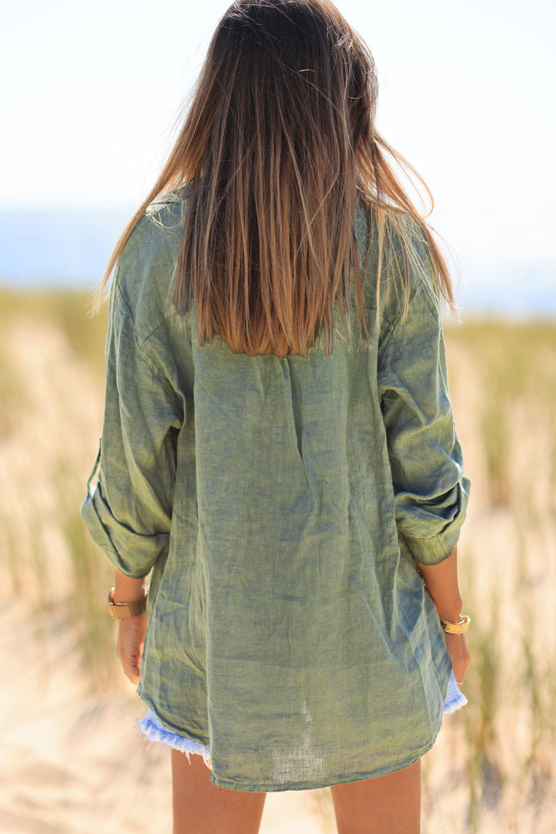 Chemise sauge en lin boutons nacrés