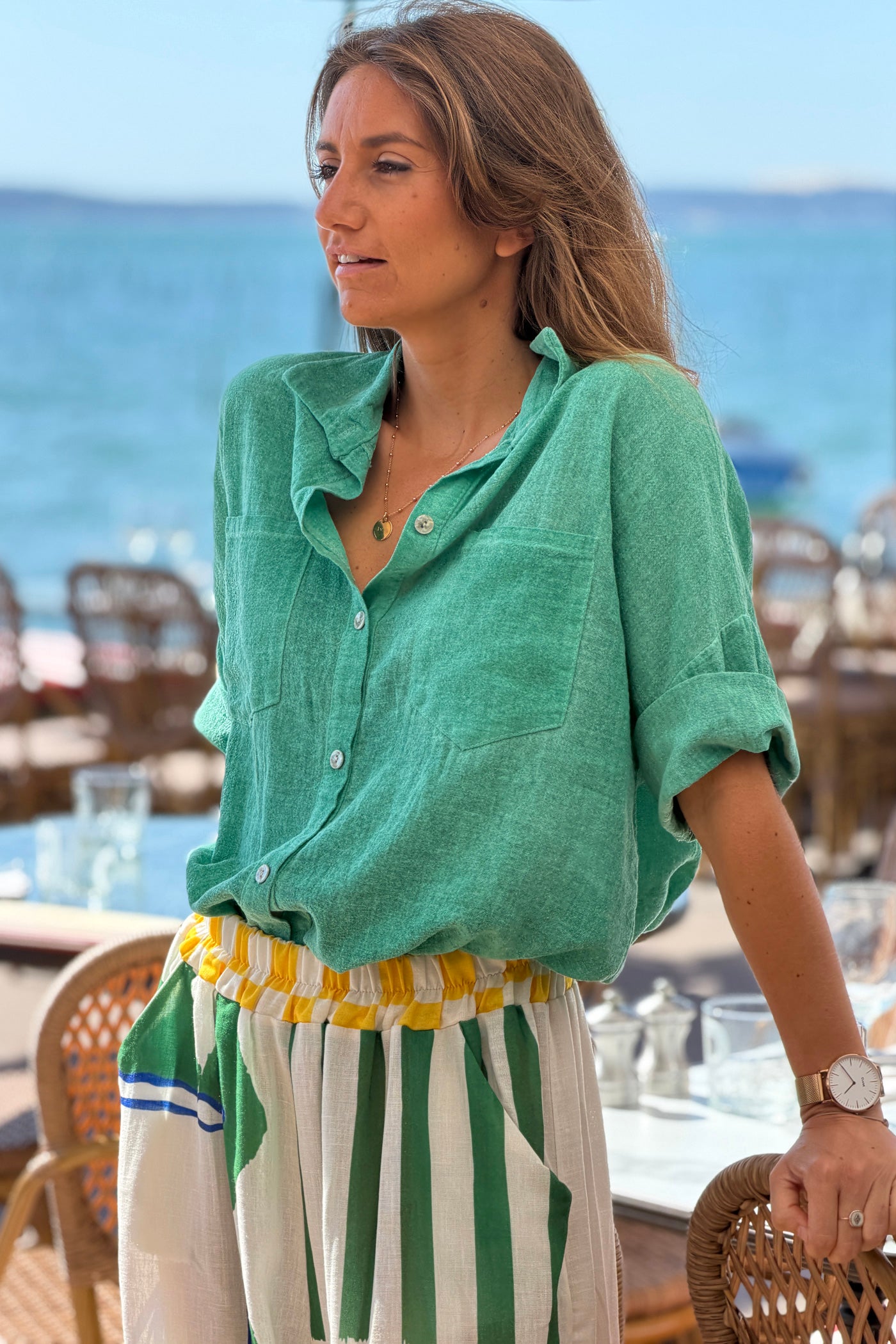 Chemise vert délavé souple en coton manches 3/4 et grandes poches