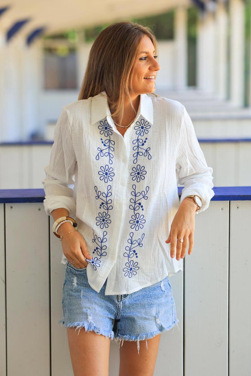 Off white crinkle cotton gauze shirt with blue flower embroidery