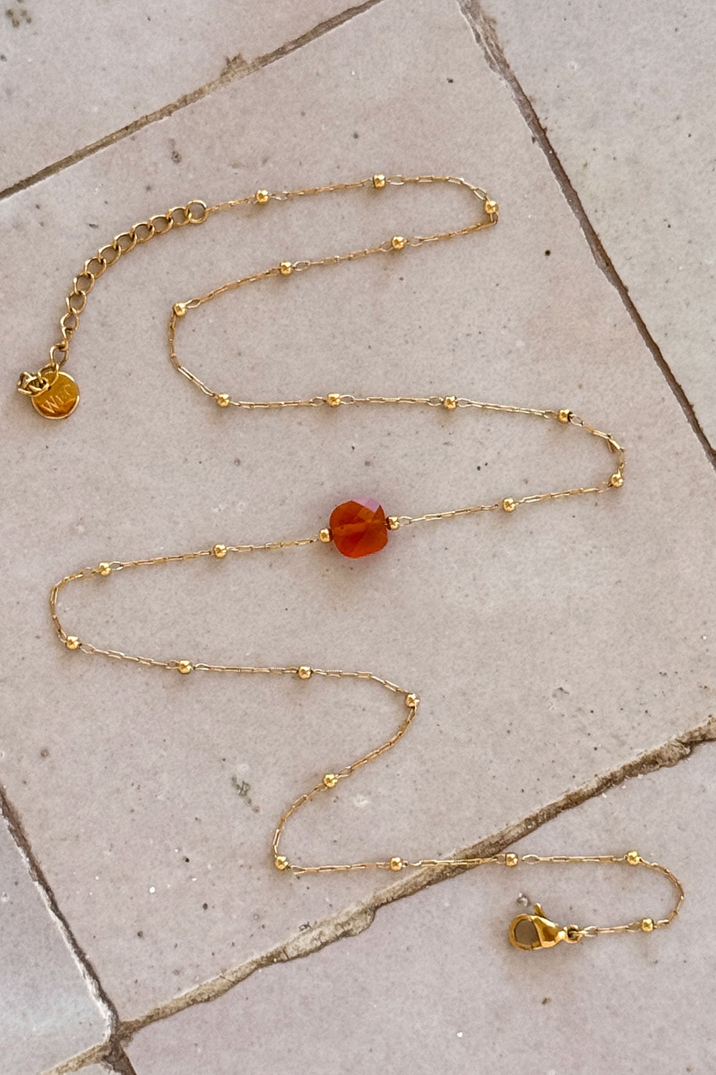 Amber style Faceted Bead Goldtone Necklace

