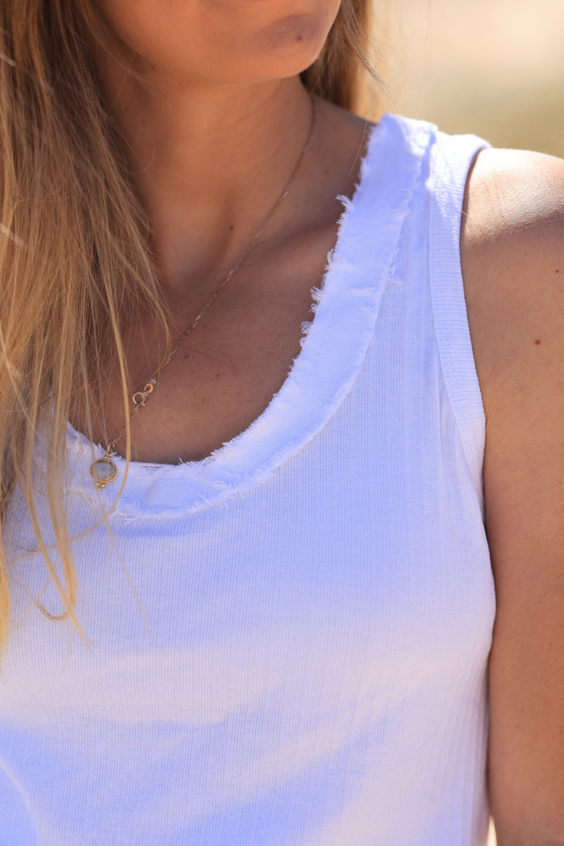 White ribbed tank top with star insert on the back