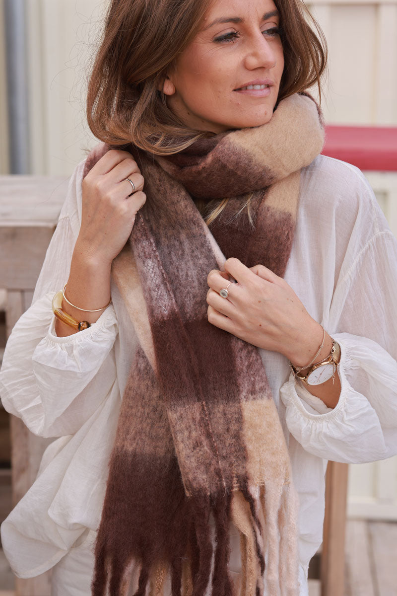 Super Soft and Warm Scarf with Fringes in Chocolate Check