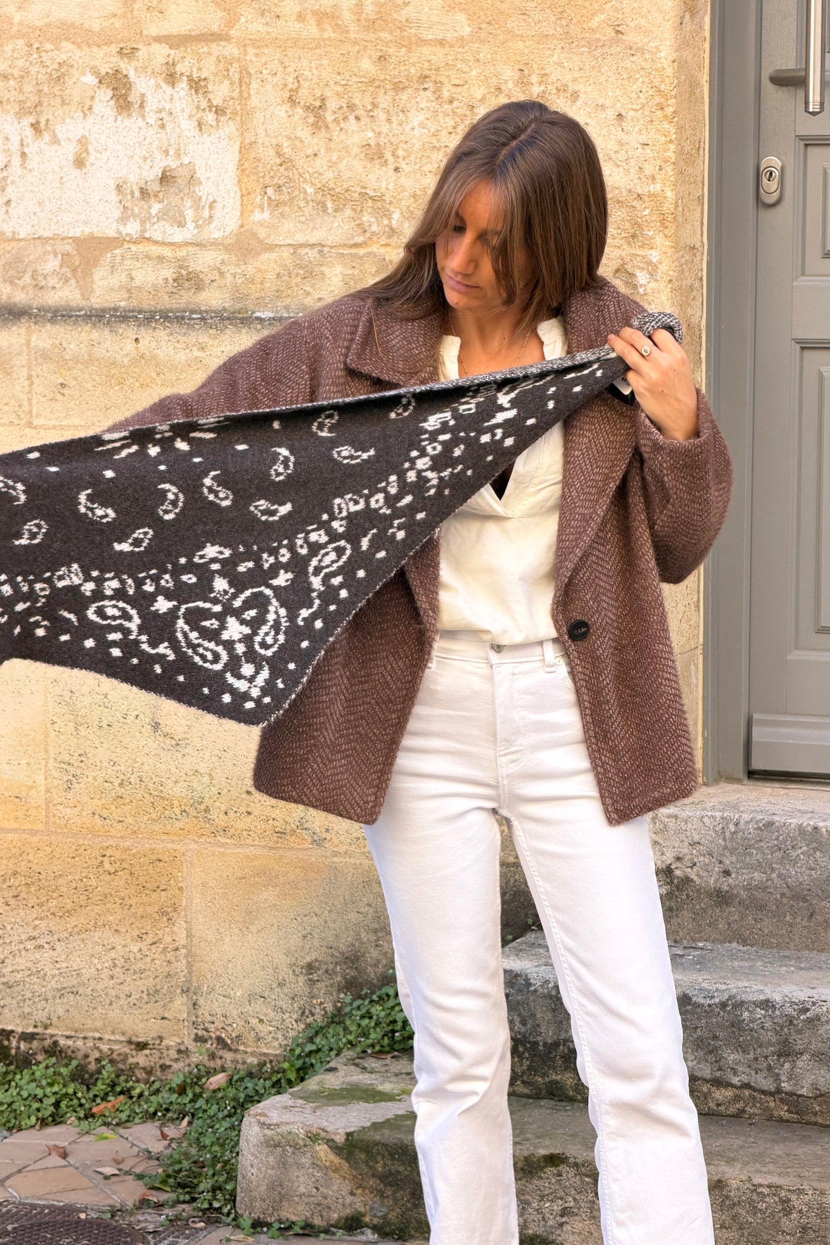 Echarpe foulard en maille marron motif bandana