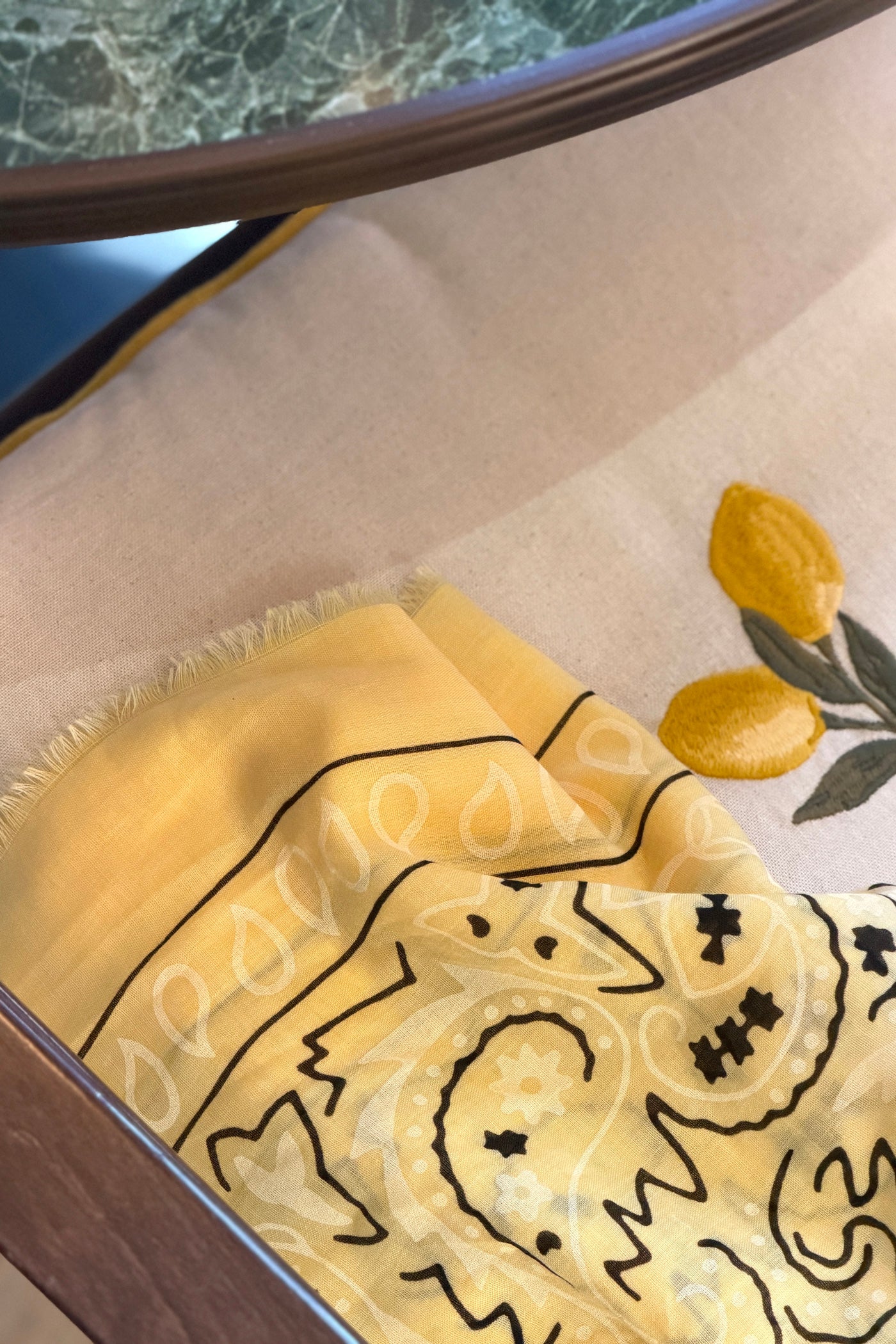 Écharpe foulard jaune imprimé Bandana tout doux