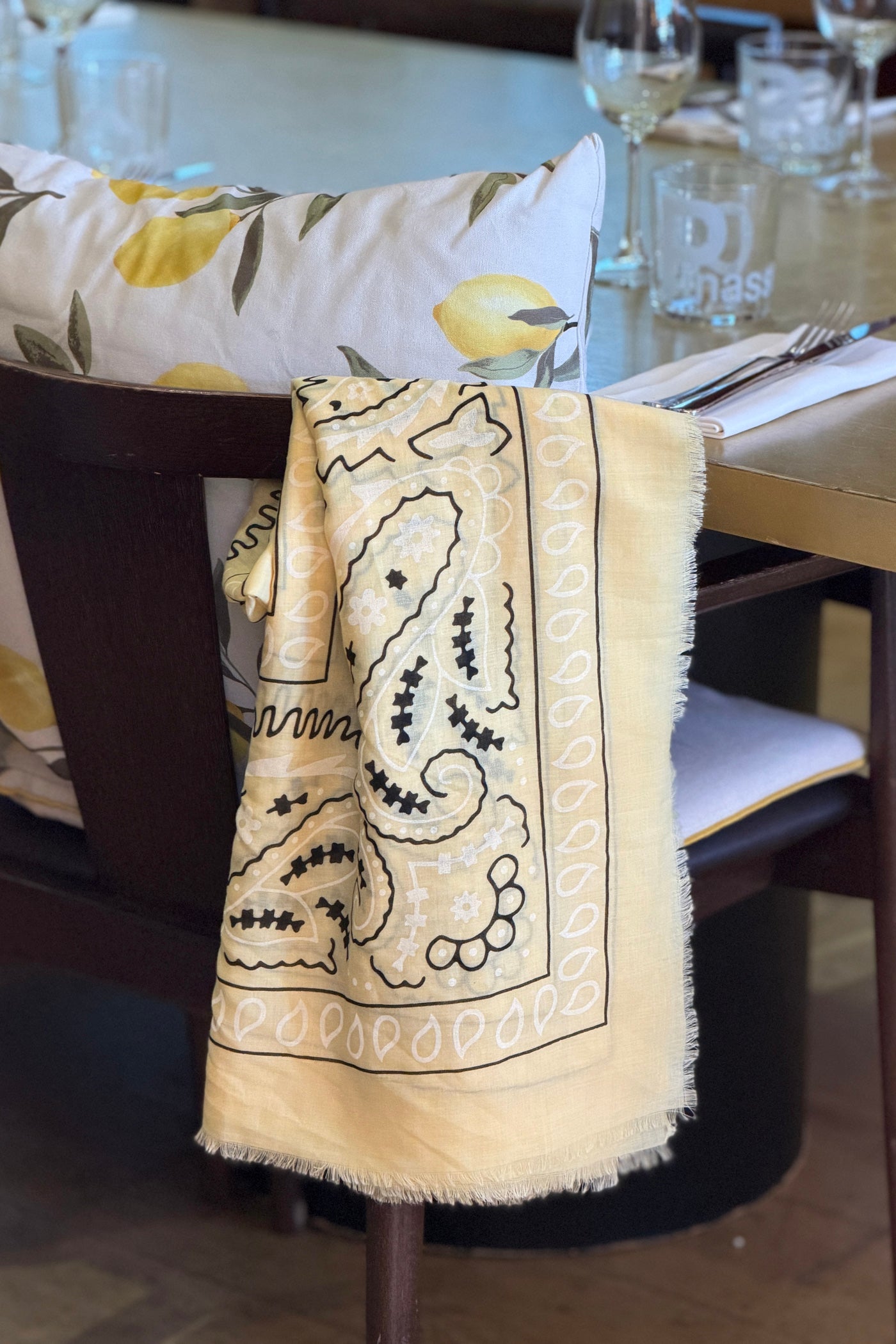 Écharpe foulard jaune imprimé Bandana tout doux