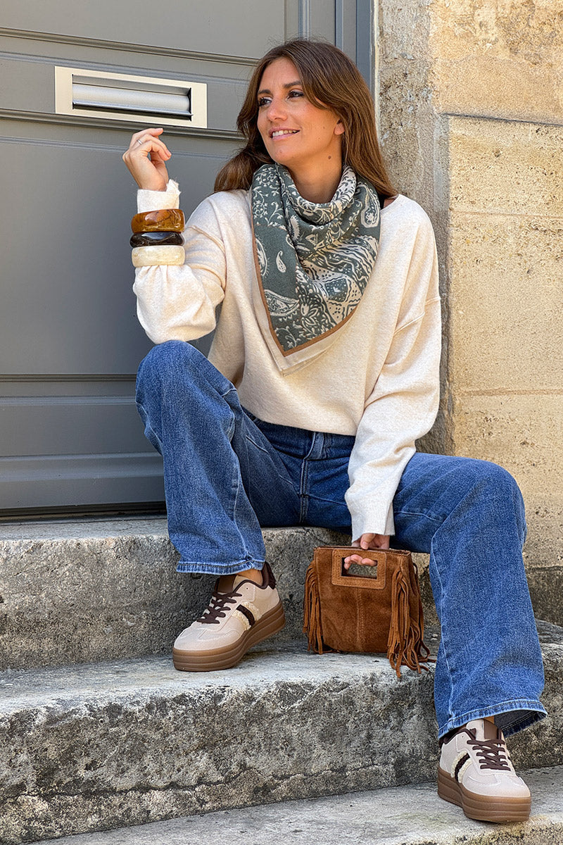 Foulard carré vert sauge imprimé cachemire paisley style bandana