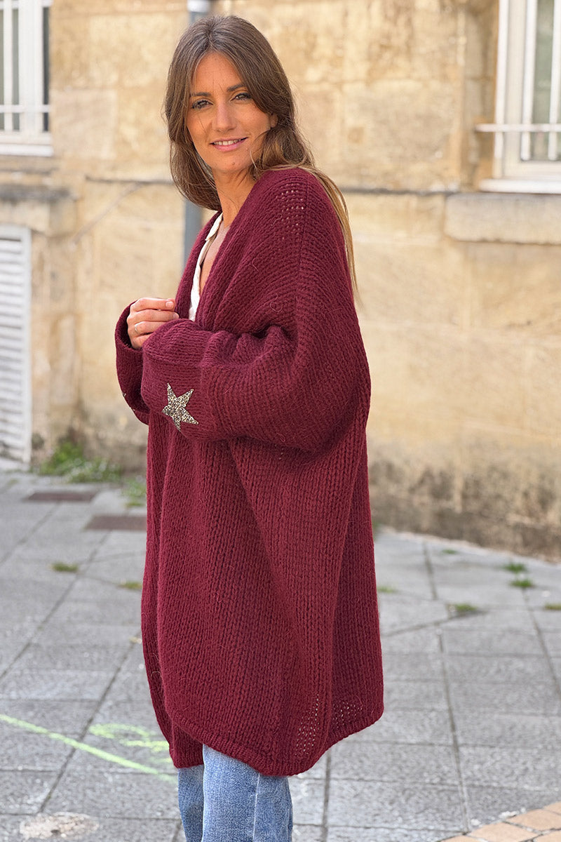 Gilet aubergine mi long grosses mailles étoile strass manches