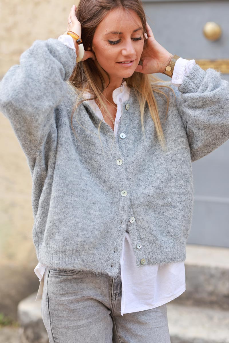 Super soft round neck cardigan grey with mother of pearl buttons