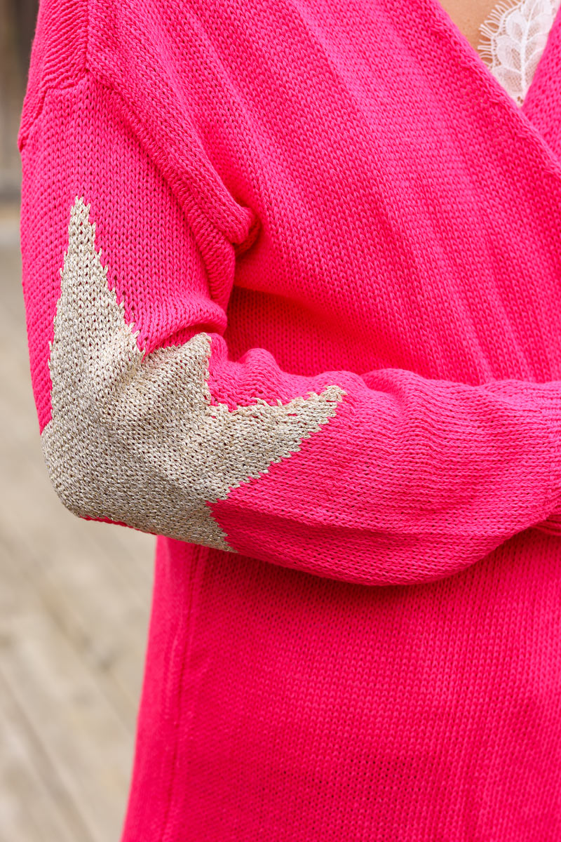 Fuchsia longline cotton-knit cardigan with large gold stars on elbows 