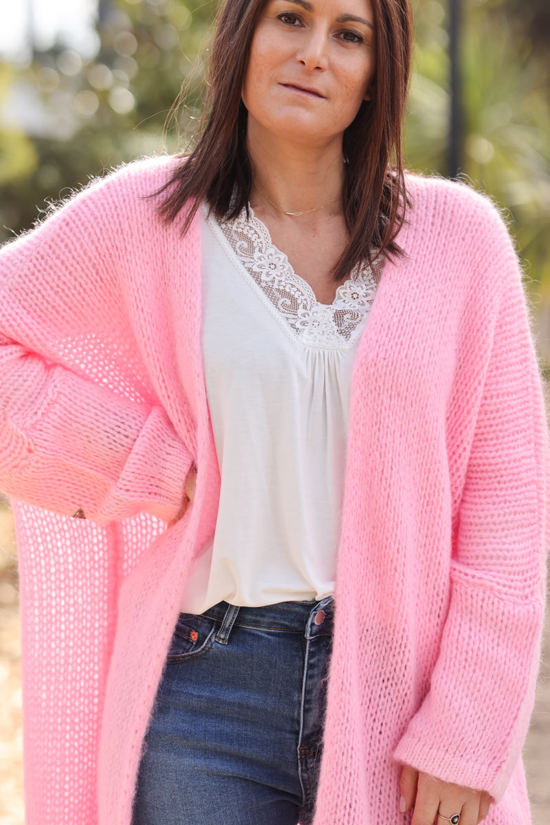 Pink medium-long chunky knit cardigan with rhinestone star detail