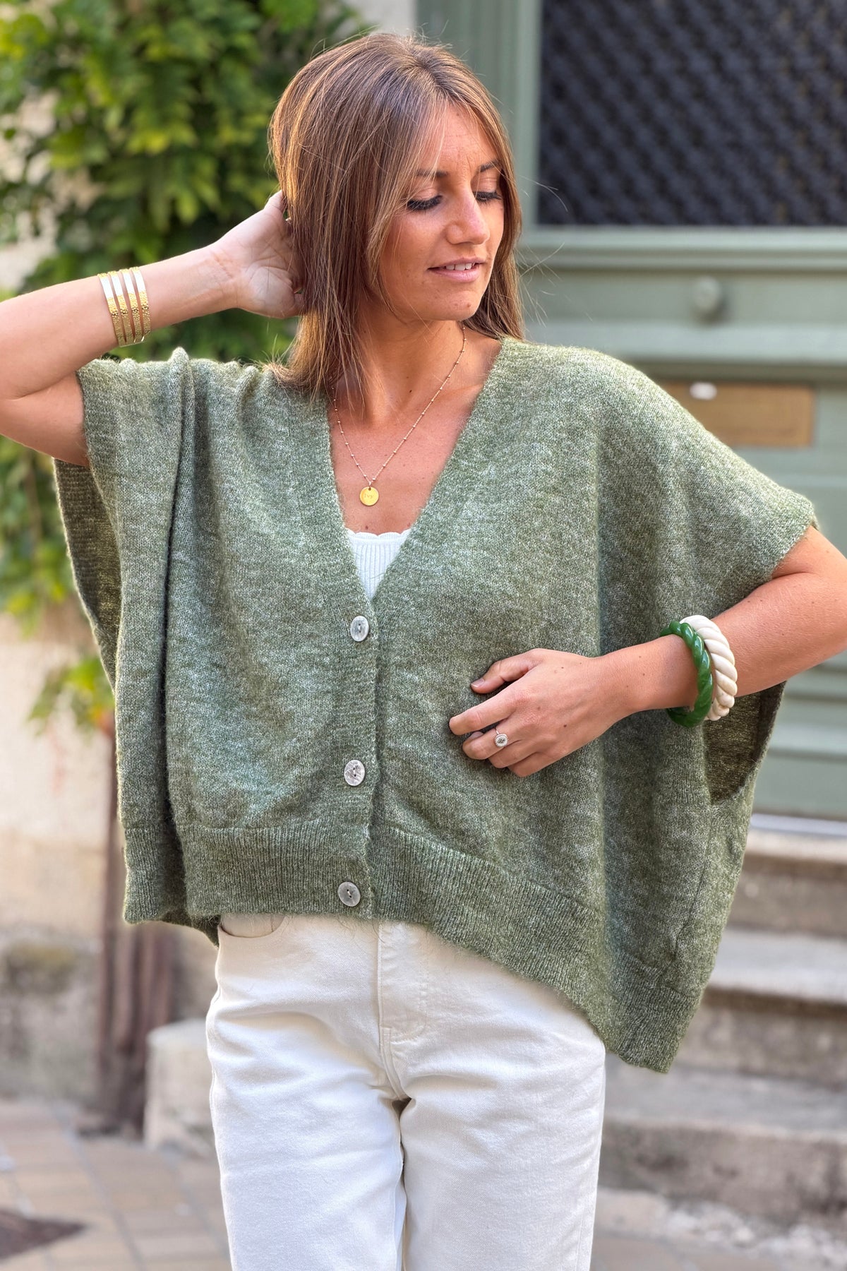Gilet sans manches kaki coupe loose en maille chinée boutons nacrés