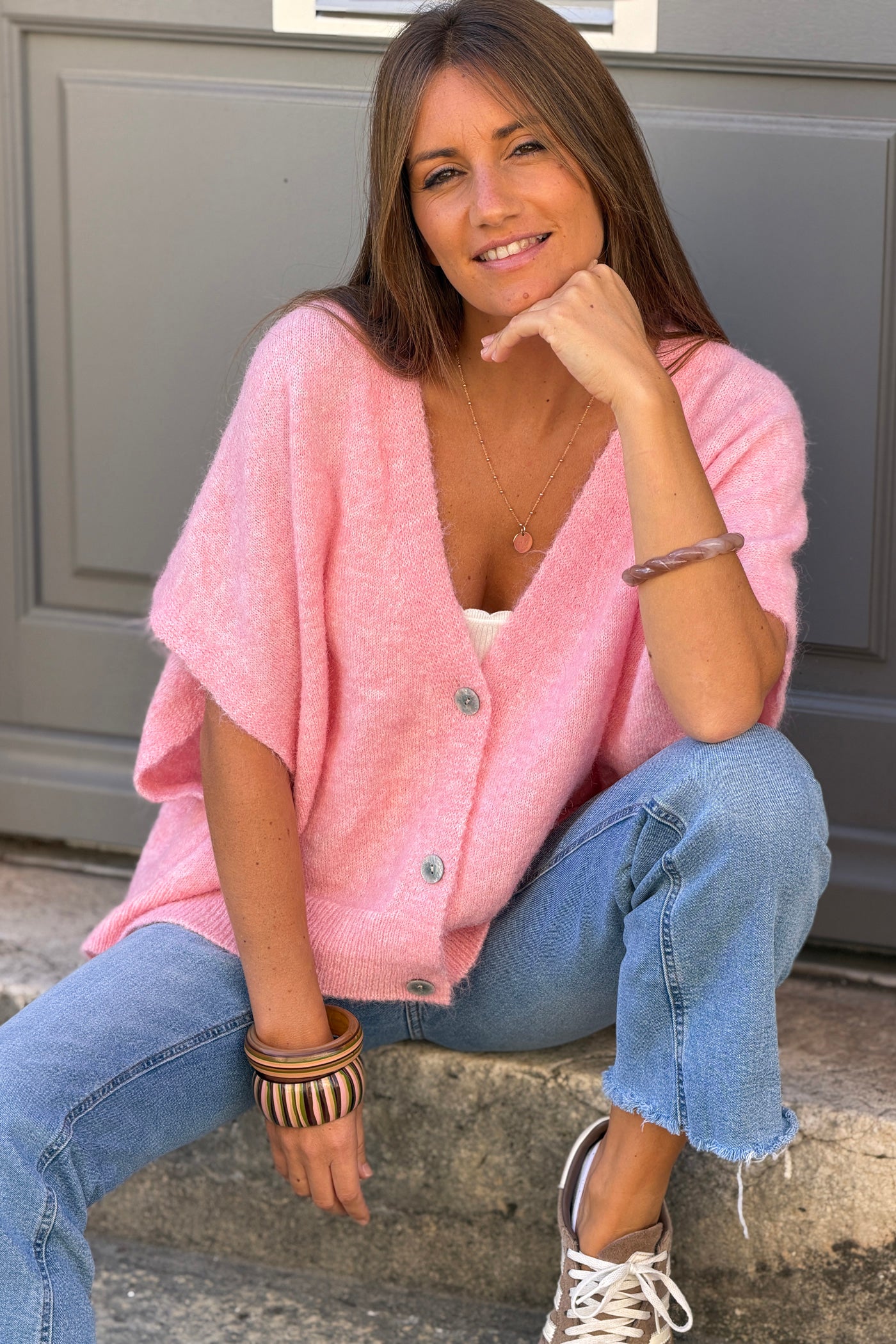 Gilet sans manches rose coupe loose en maille chinée boutons nacrés