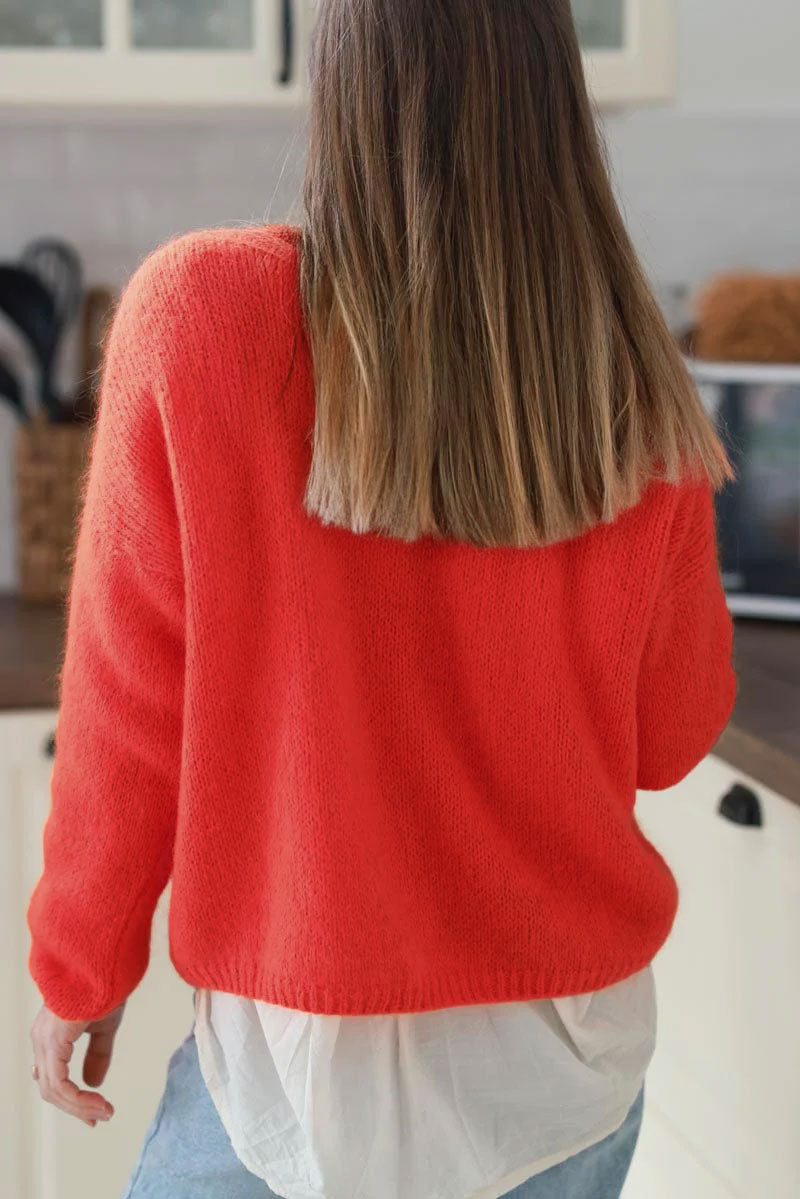 Gilet uni brique en maille avec petits boutons nacrés